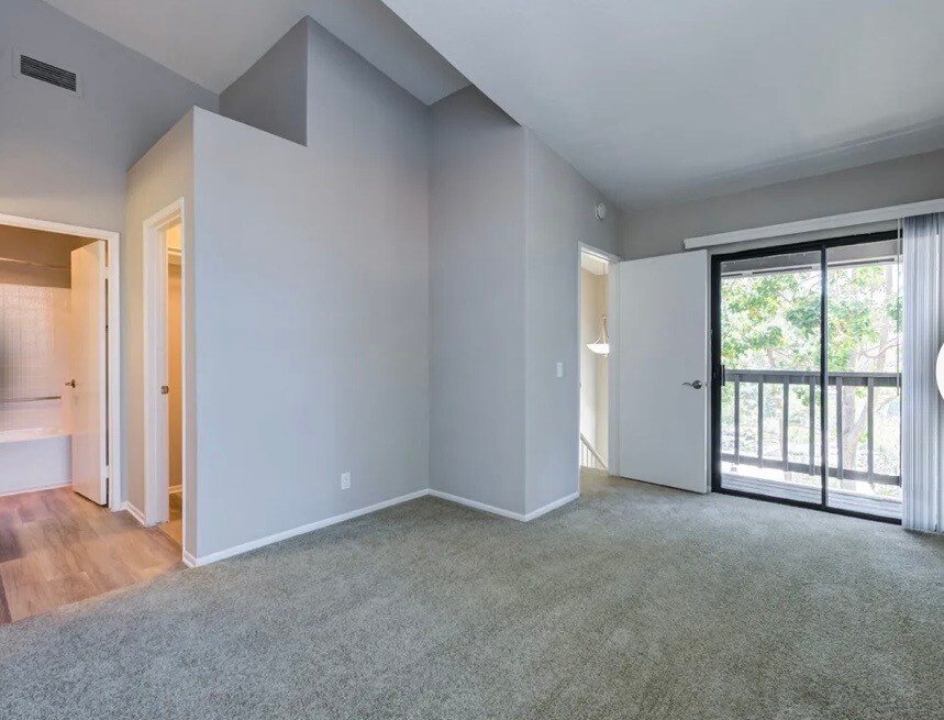 Building Photo - 29715 Niguel Rd