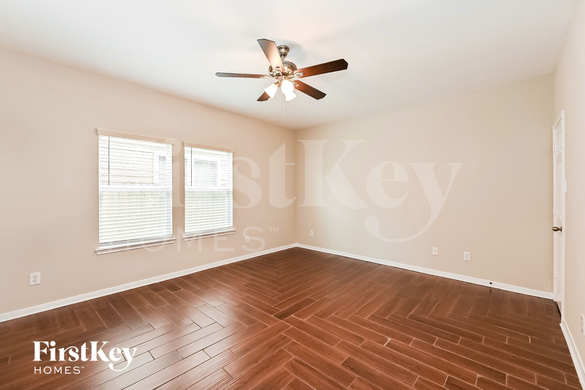 Building Photo - 12923 Palm Leaf Ct