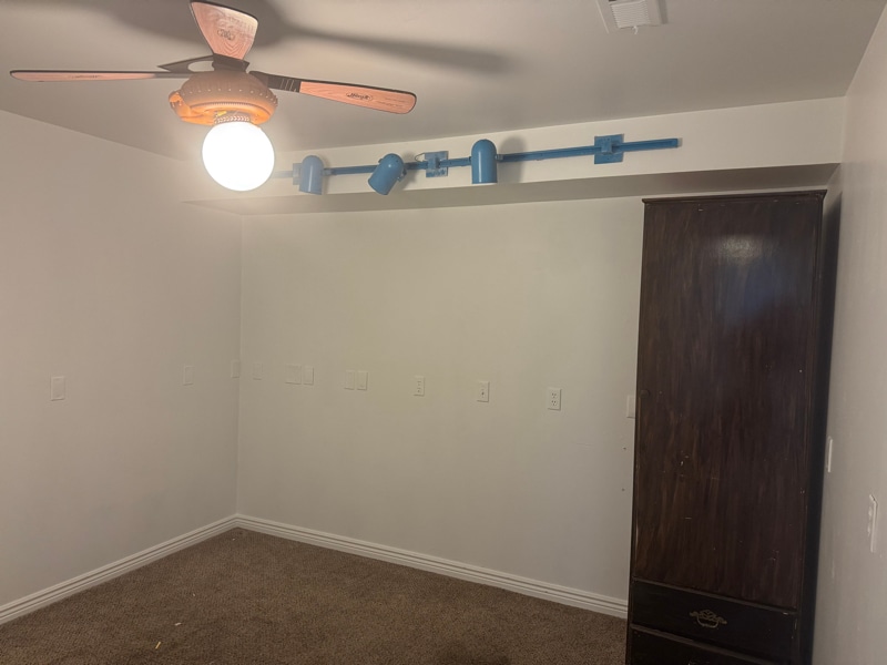 Building Photo - 1421 W 450 N