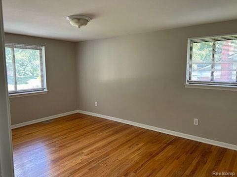 Building Photo - 3847 Normanwood Dr