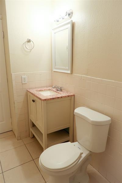 Building Photo - 2741 NW 58th Terrace