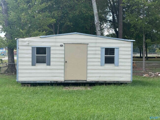 Building Photo - 312 Orange Cir