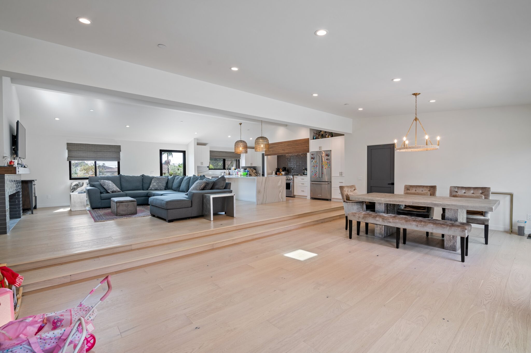 Building Photo - 3116 Calle Fresno