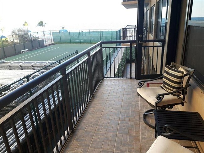 Building Photo - 3800 Galt Ocean Dr