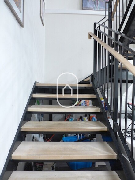 Building Photo - 34 Cunard St