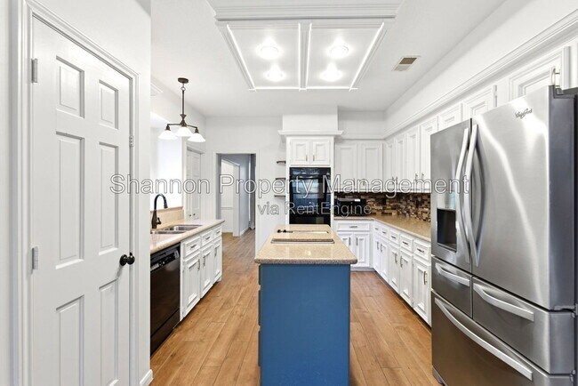 Building Photo - 5626 Spring Lodge Dr