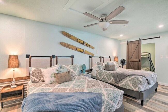 Building Photo - 3917 Avenue P 1/2