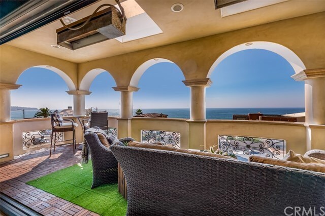 Building Photo - 736 Esplanade