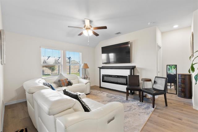 Building Photo - 1109 Blossom Ct Dr