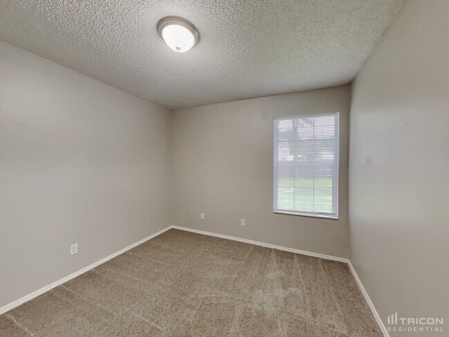 Building Photo - 8333 Argyle Corners Ct