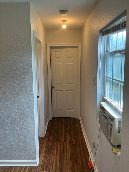 Building Photo - 6230 Waldo Dr