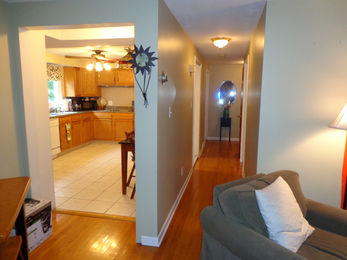 Building Photo - 301 Roosevelt Ave