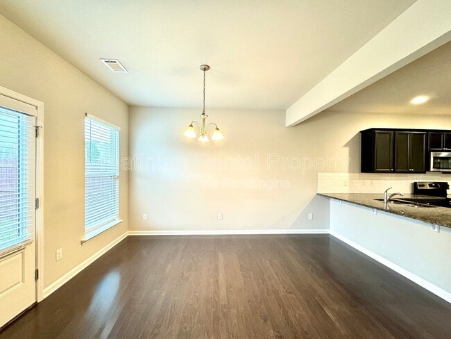 Building Photo - 1471 Brushed Ln