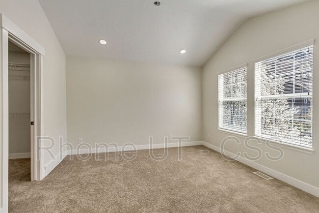 Building Photo - 105 Chandlerpoint Way