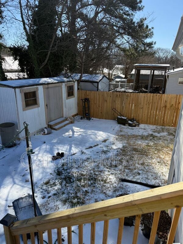 Building Photo - 6 10th St