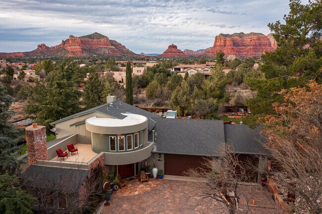 Building Photo - 55 Wild Horse Mesa Dr