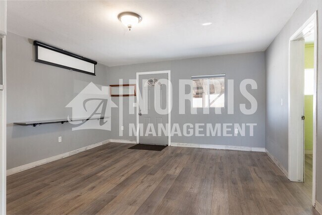 Building Photo - Great Home in Casa Grande with a Country Feel