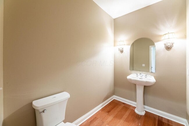 Building Photo - 4930 Brooksview Cir