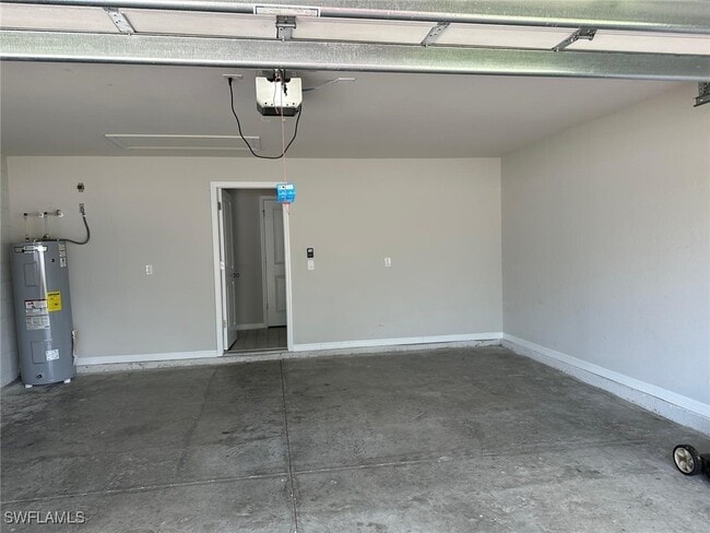 Building Photo - 3706 Garden Blvd