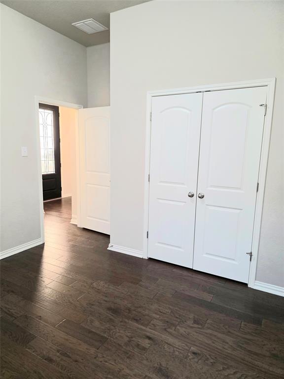 Building Photo - 129 Belford St