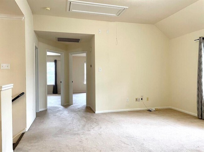 Building Photo - 16927 Bar Harbor Bend