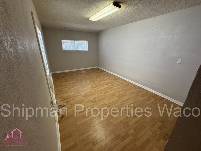 Building Photo - 2909 Gorman Ave