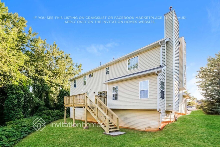 Building Photo - 522 Chadborn Ct