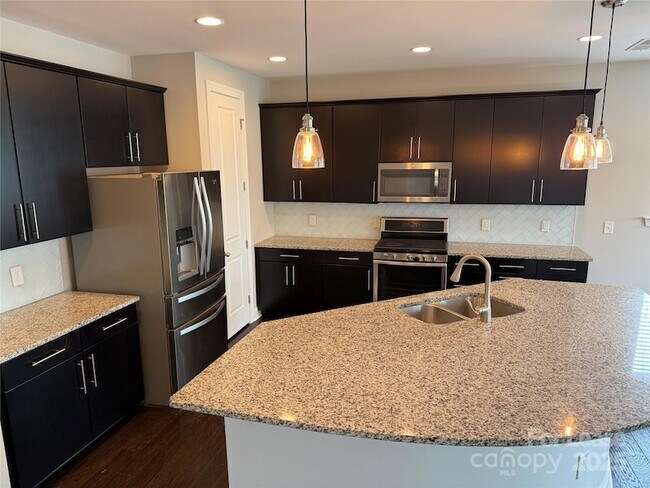 Building Photo - 17538 Austins Creek Dr