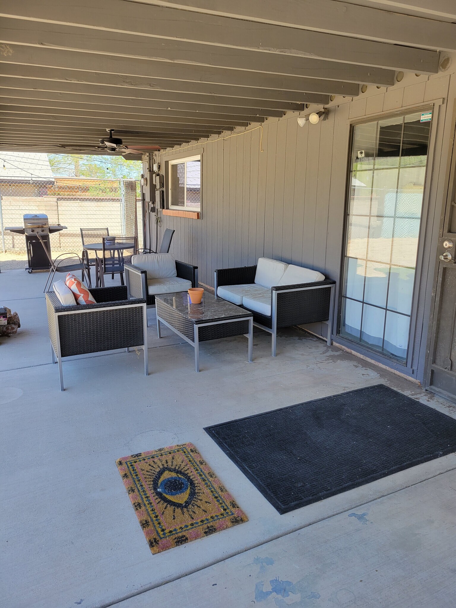 Patio - 1634 E Copper St