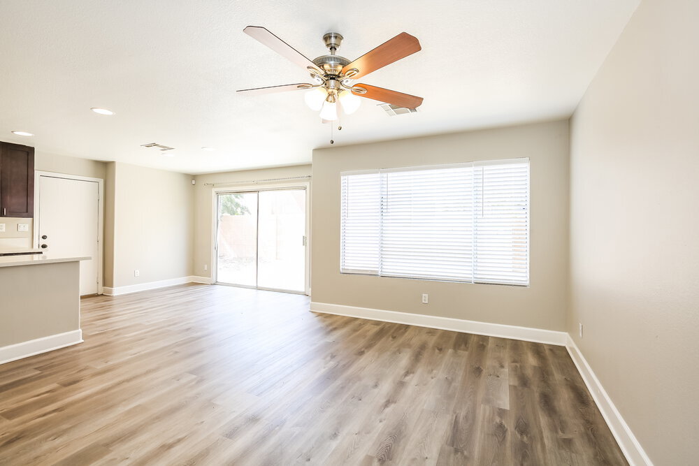 Building Photo - 5309 Las Cruces Heights St