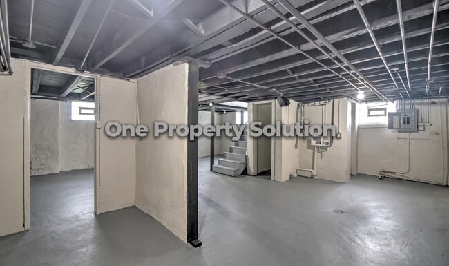 Building Photo - 3612 Van Buren St