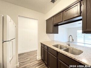 Building Photo - 2106 Henrietta St