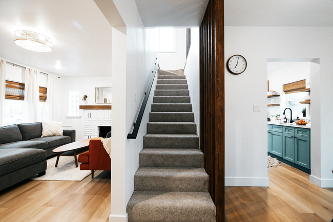 Carpeted stairs to the King Bedroom and attached full bathroom - 333 N 400 W