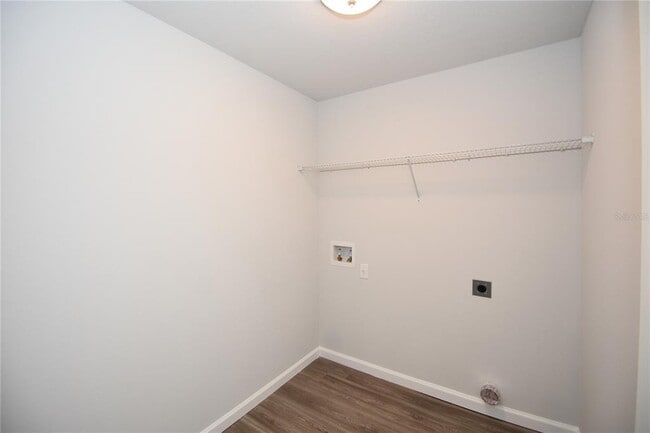 Building Photo - 91 Pickering Dr