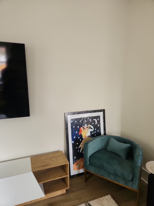 Building Photo - 1315 16th Ave S