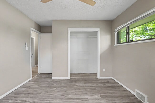 Building Photo - 2236 SW 59th Pl