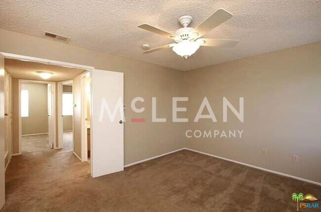 Building Photo - Spacious 4-Bedroom Condo in Indian Canyon Gardens – Palm Springs Living at Its Best!