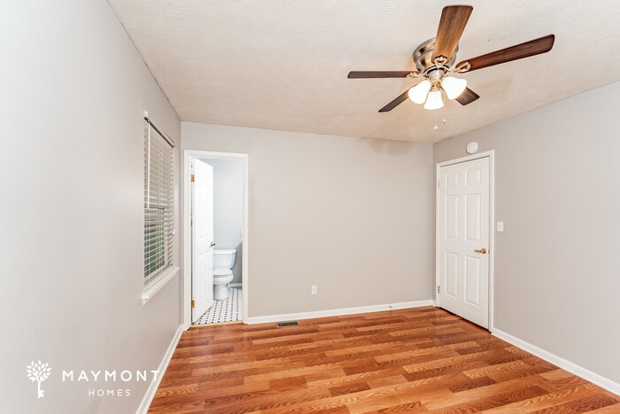 Building Photo - 5268 Goldmar Dr