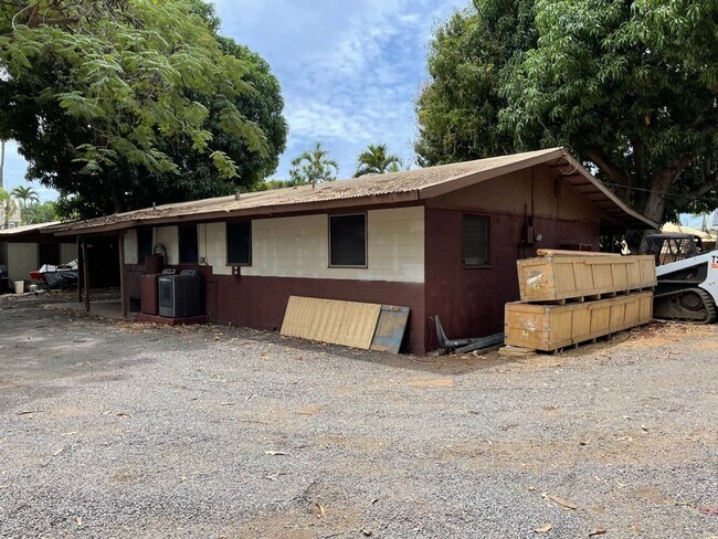 Building Photo - 2 Bedroom, 1 Bath House Across The Street ...