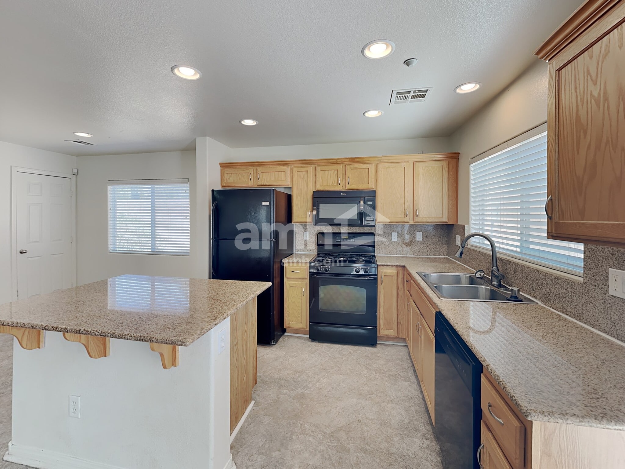 Building Photo - 5676 Orangeroot Ct