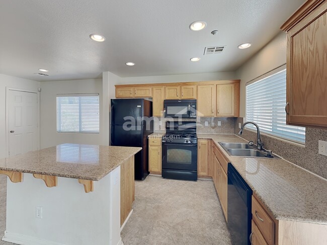 Building Photo - 5676 Orangeroot Ct
