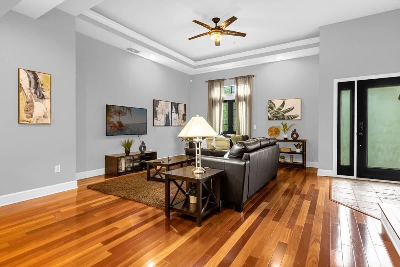 Building Photo - 14590 Damai Ln