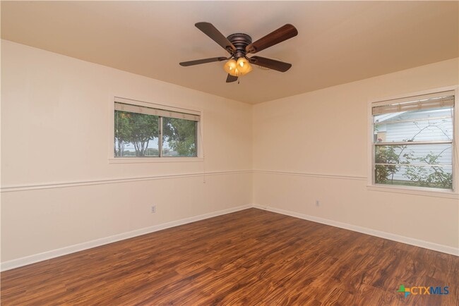 Building Photo - 316 Mulberry Ave S