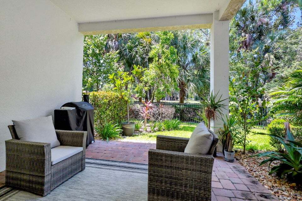 Building Photo - 15760 Italian Cypress Way
