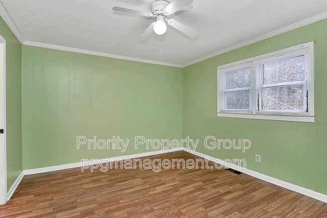 Building Photo - 110 Maudie Ln