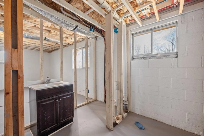 Building Photo - Beautiful Ranch In the Heart of Boonsboro Close to Shopping and Resturants