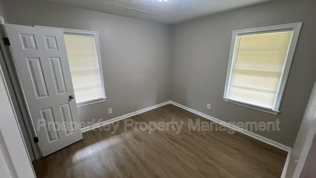 Building Photo - 4244 Murrelle St