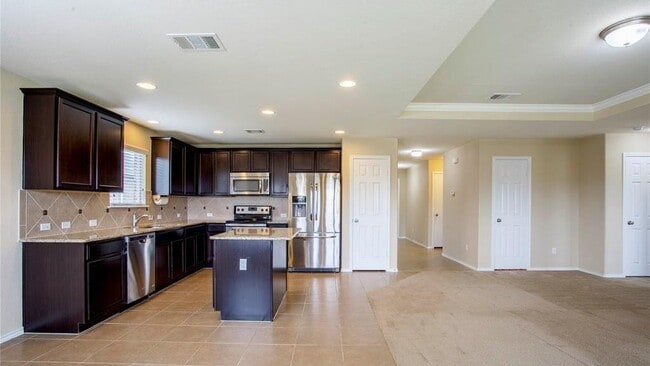 Building Photo - 5716 Hopkins Dr