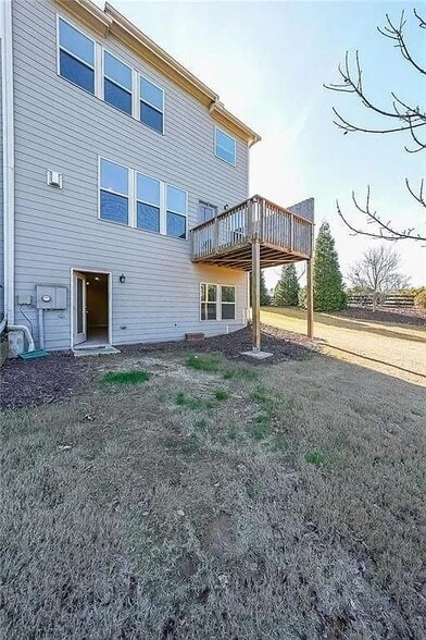 Building Photo - 7065 Post Pk Wy