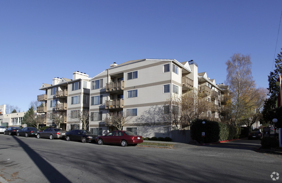 Primary Photo - Mcguire Court Apartments